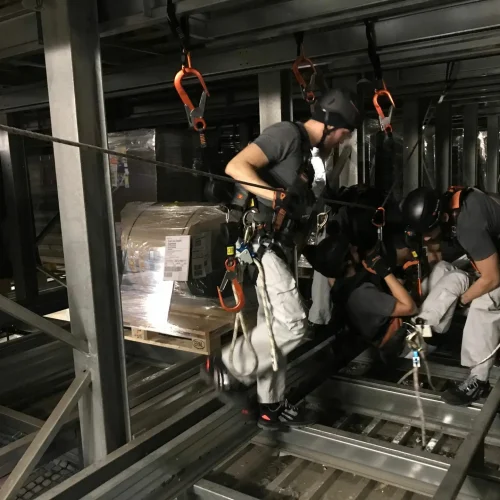 handwerker-im seil-mannheim-industriekletterer schulung